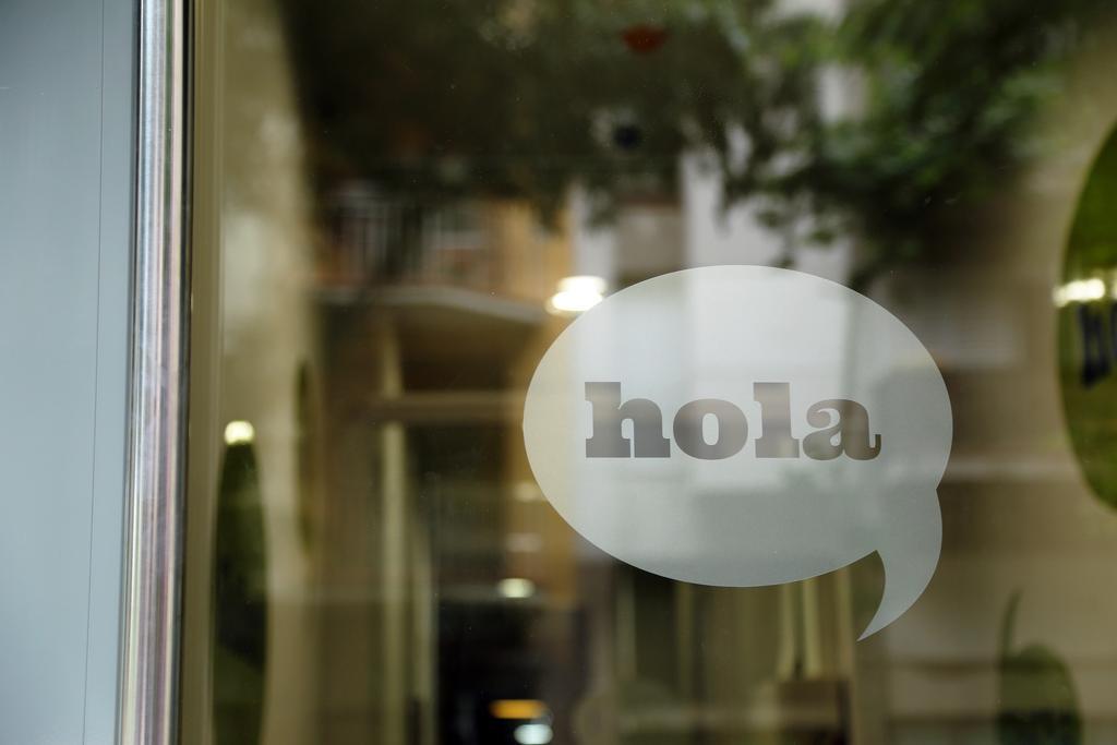 Hola Hostal Eixample Barcelona Exteriér fotografie